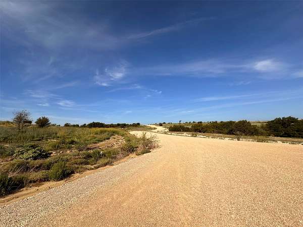 2 Acres of Residential Land for Sale in Cresson, Texas