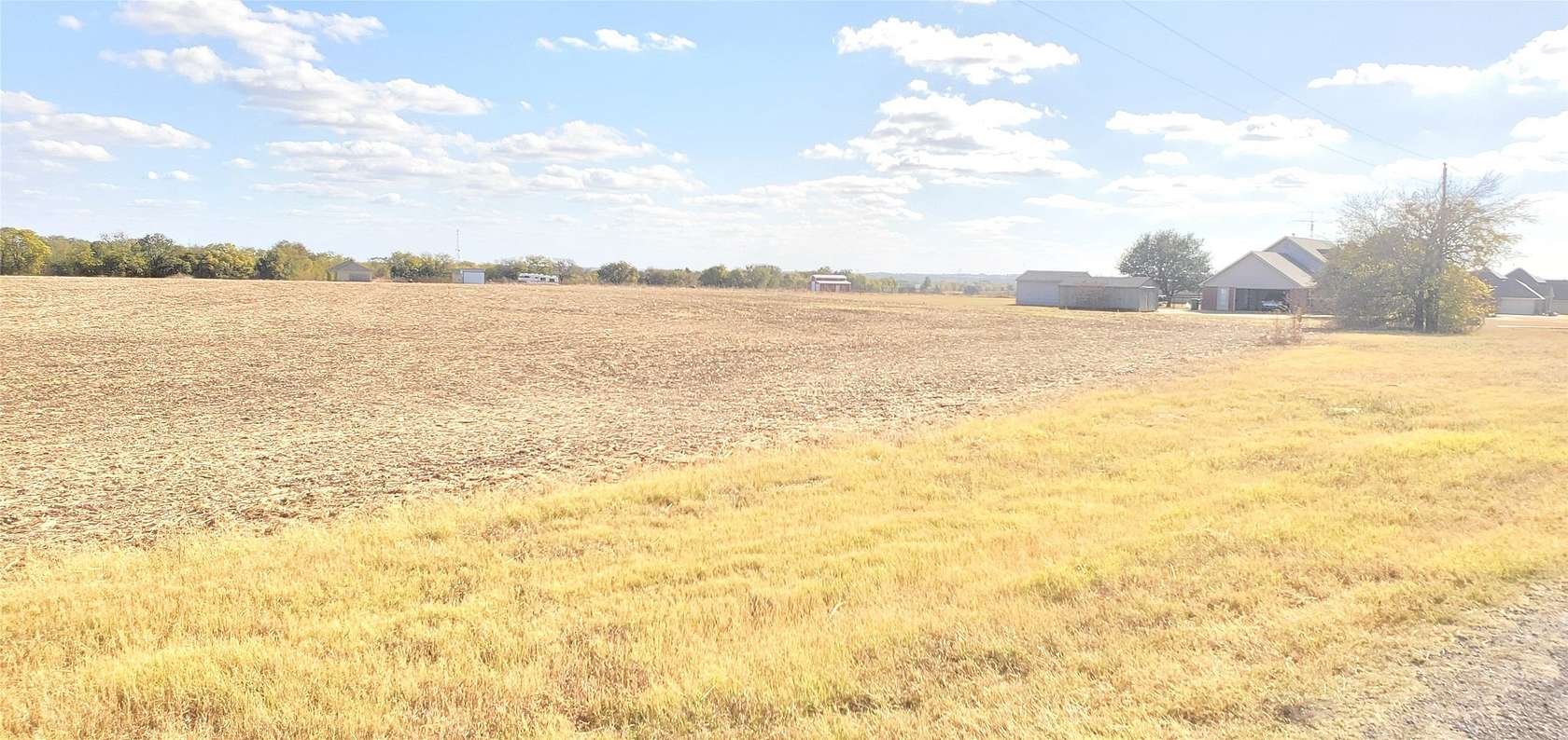 1.5 Acres of Residential Land for Sale in Waxahachie, Texas