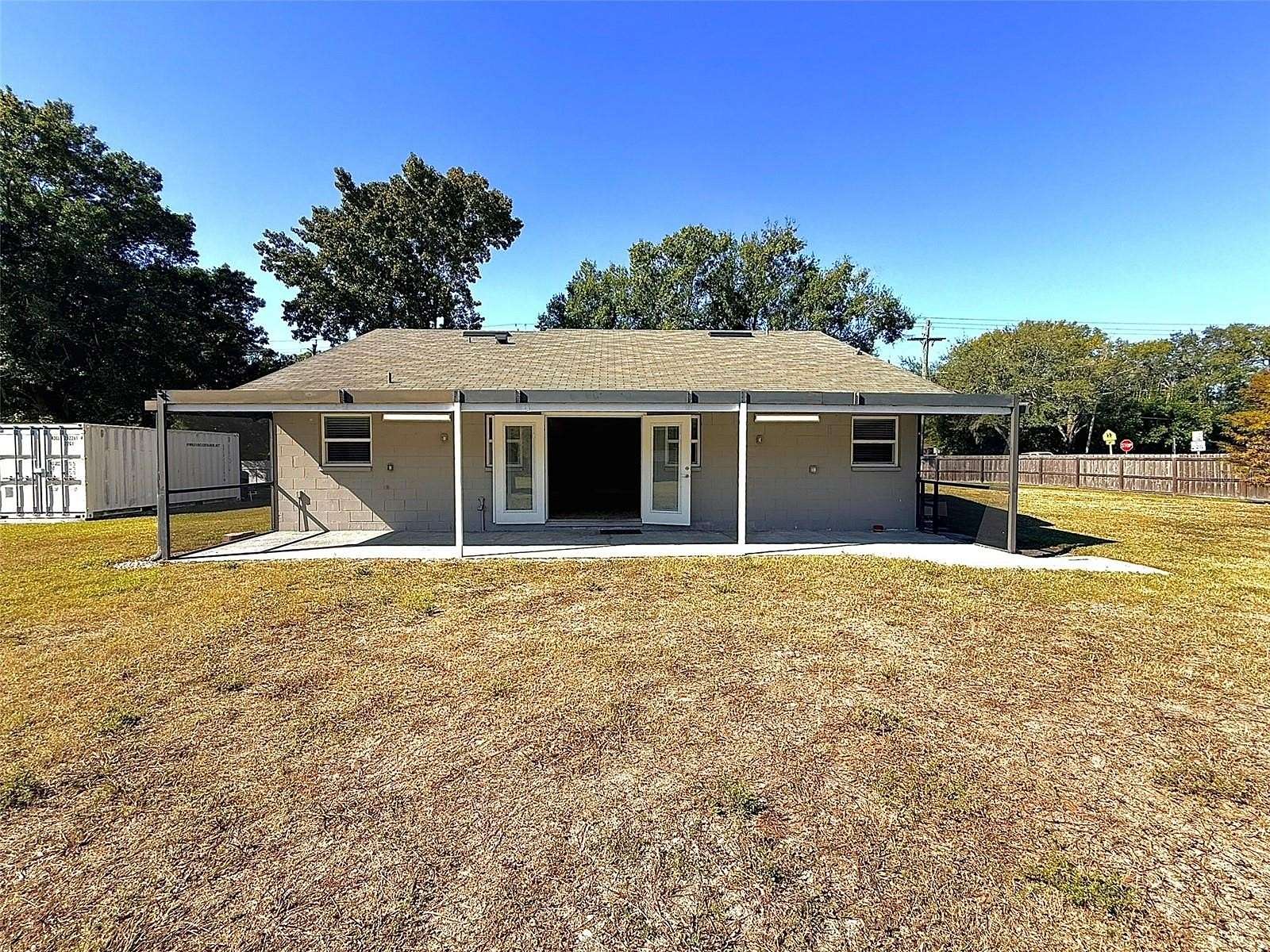 2 Acres of Residential Land with Home for Sale in Tampa, Florida