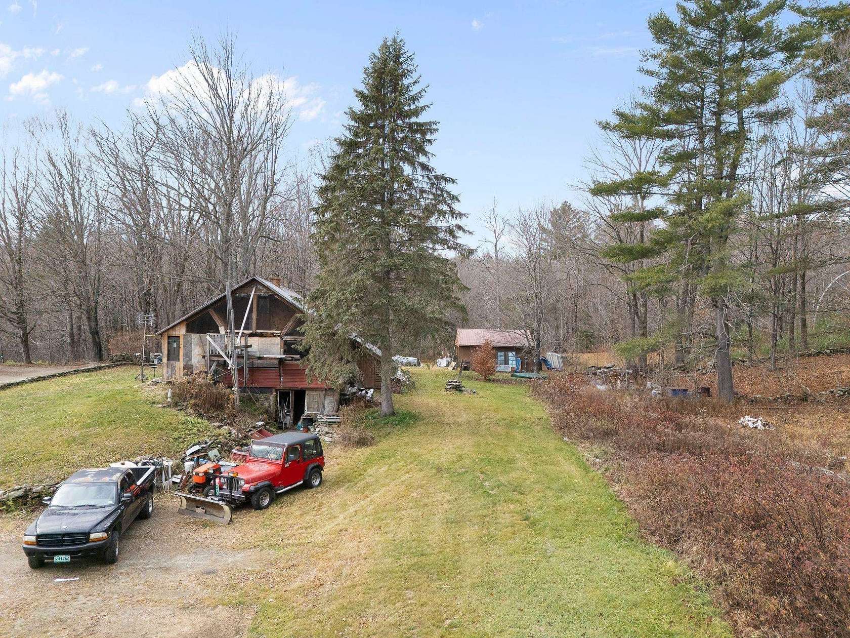 9 Acres of Improved Mixed-Use Land for Sale in Chester, Vermont