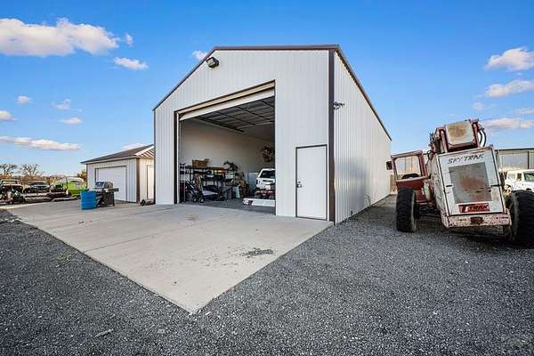 8.27 Acres of Commercial Land for Lease in Pueblo, Colorado