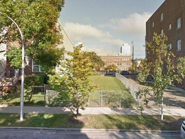 0.07 Acres of Residential Land for Sale in Chicago, Illinois