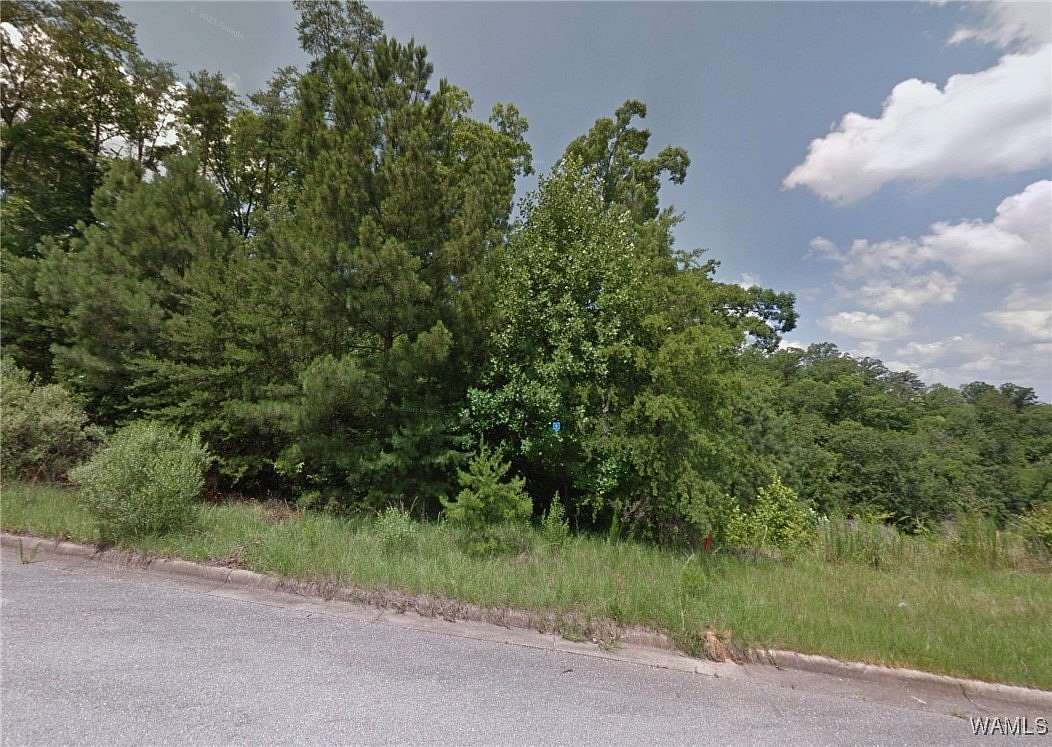 0.89 Acres of Residential Land for Sale in Tuscaloosa, Alabama