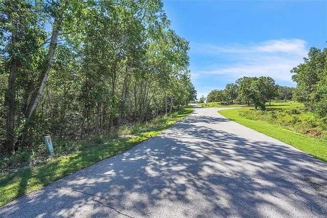 1.38 Acres of Residential Land for Sale in Skiatook, Oklahoma