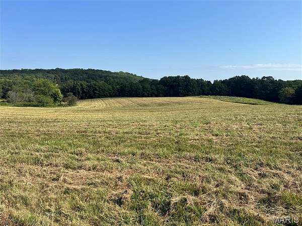 6 Acres of Residential Land for Sale in Elsberry, Missouri