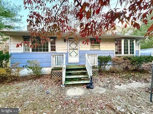 1.5 Acres of Residential Land with Home for Sale in Newfield, New Jersey