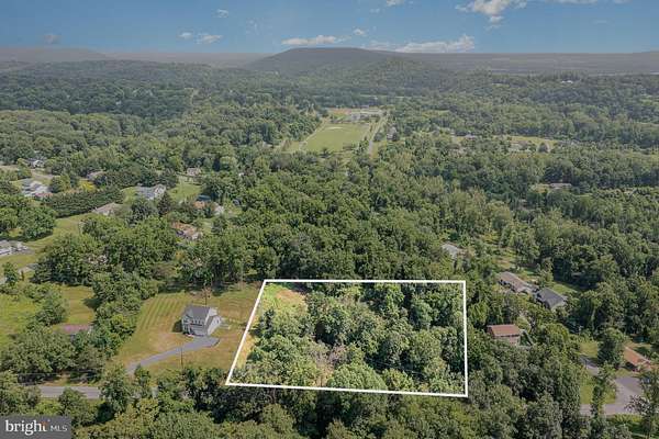 1.6 Acres of Residential Land with Home for Sale in Fairfield, Pennsylvania