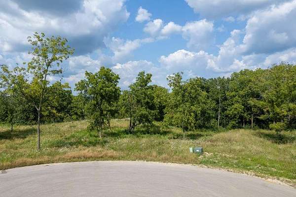 1.12 Acres of Residential Land for Sale in Lake Geneva, Wisconsin
