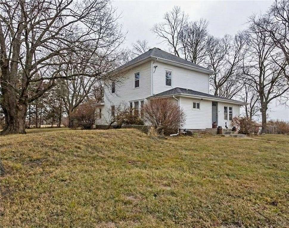 11 Acres of Land with Home for Sale in Plattsburg, Missouri