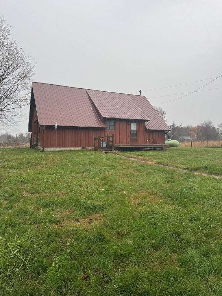 3.48 Acres of Residential Land with Home for Sale in Maysville, Kentucky