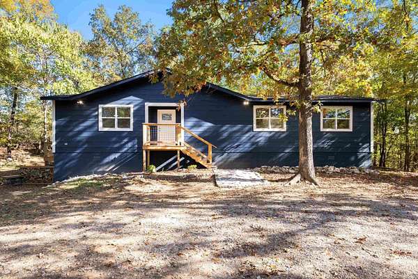 2 Acres of Land with Home for Sale in Hot Springs, Arkansas