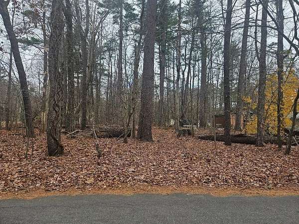 0.3 Acres of Residential Land for Sale in Lunenburg, Massachusetts