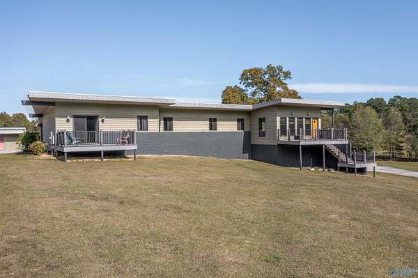 2.6 Acres of Residential Land with Home for Sale in Rainbow City, Alabama