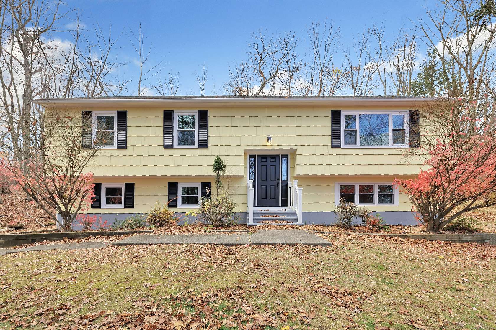 1.7 Acres of Land with Home for Sale in Oxford, Connecticut