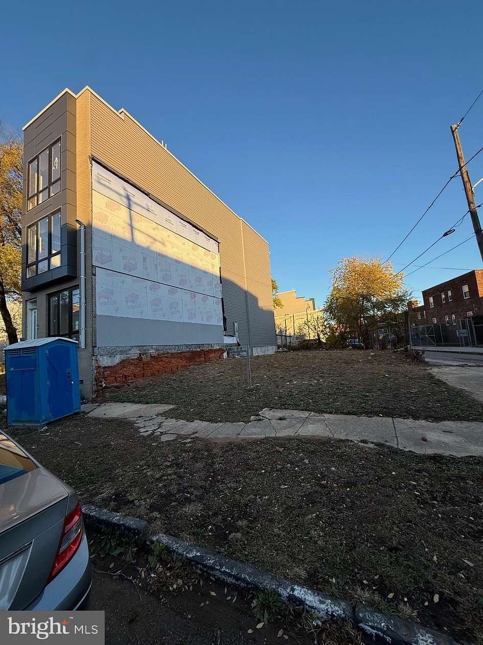 0.06 Acres of Residential Land for Sale in Philadelphia, Pennsylvania