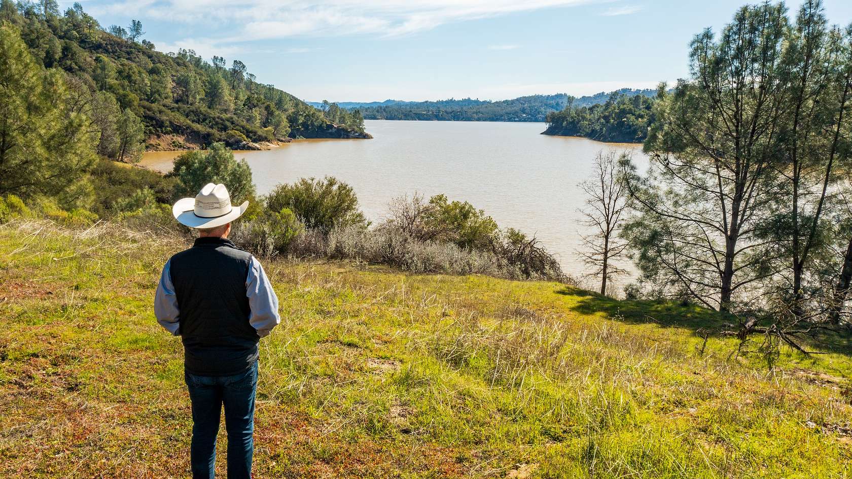 587 Acres of Recreational Land & Farm for Sale in Bradley, California