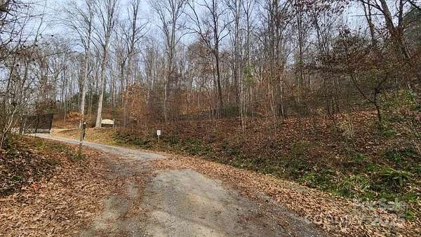 1.37 Acres of Residential Land for Sale in Waynesville, North Carolina