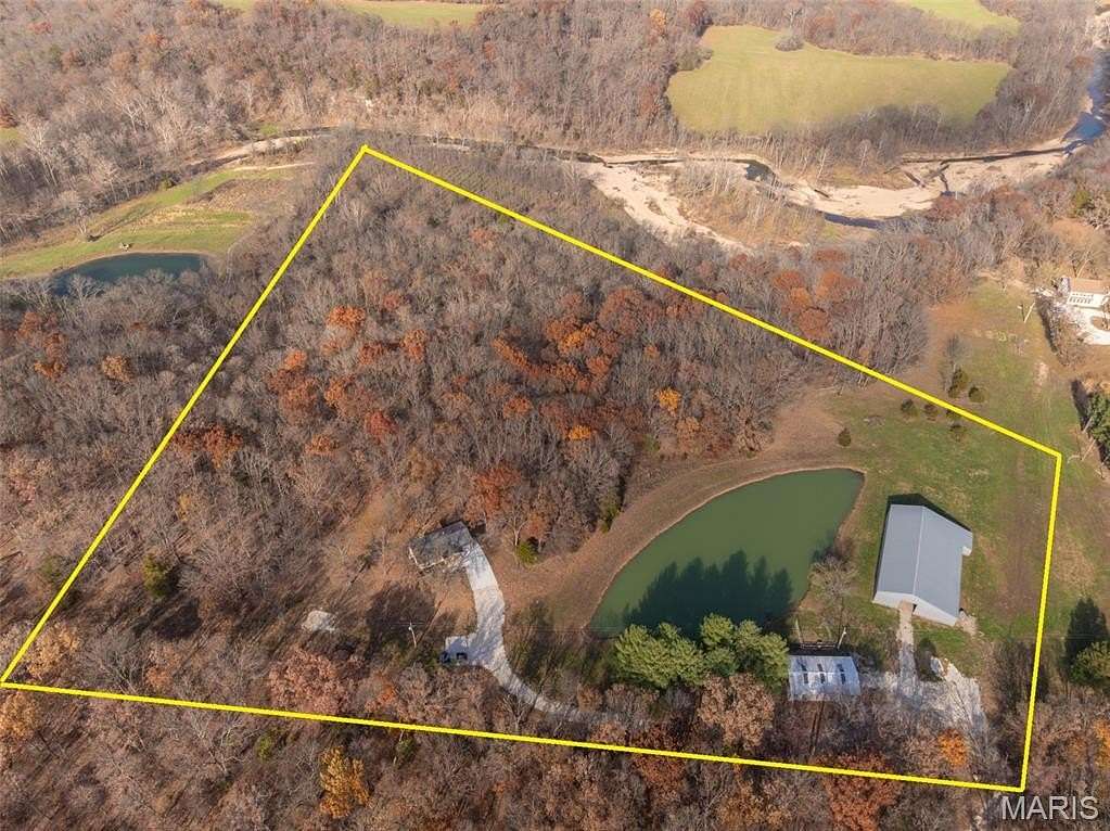 17.9 Acres of Land with Home for Sale in Truxton, Missouri