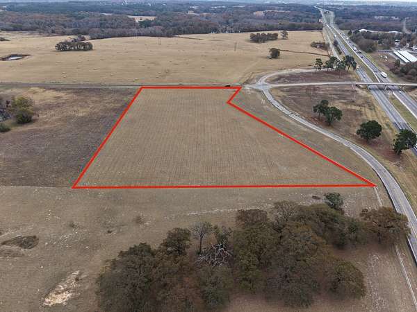 5 Acres of Land for Sale in Lindale, Texas