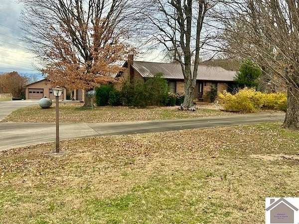 4.8 Acres of Land with Home for Sale in Mayfield, Kentucky