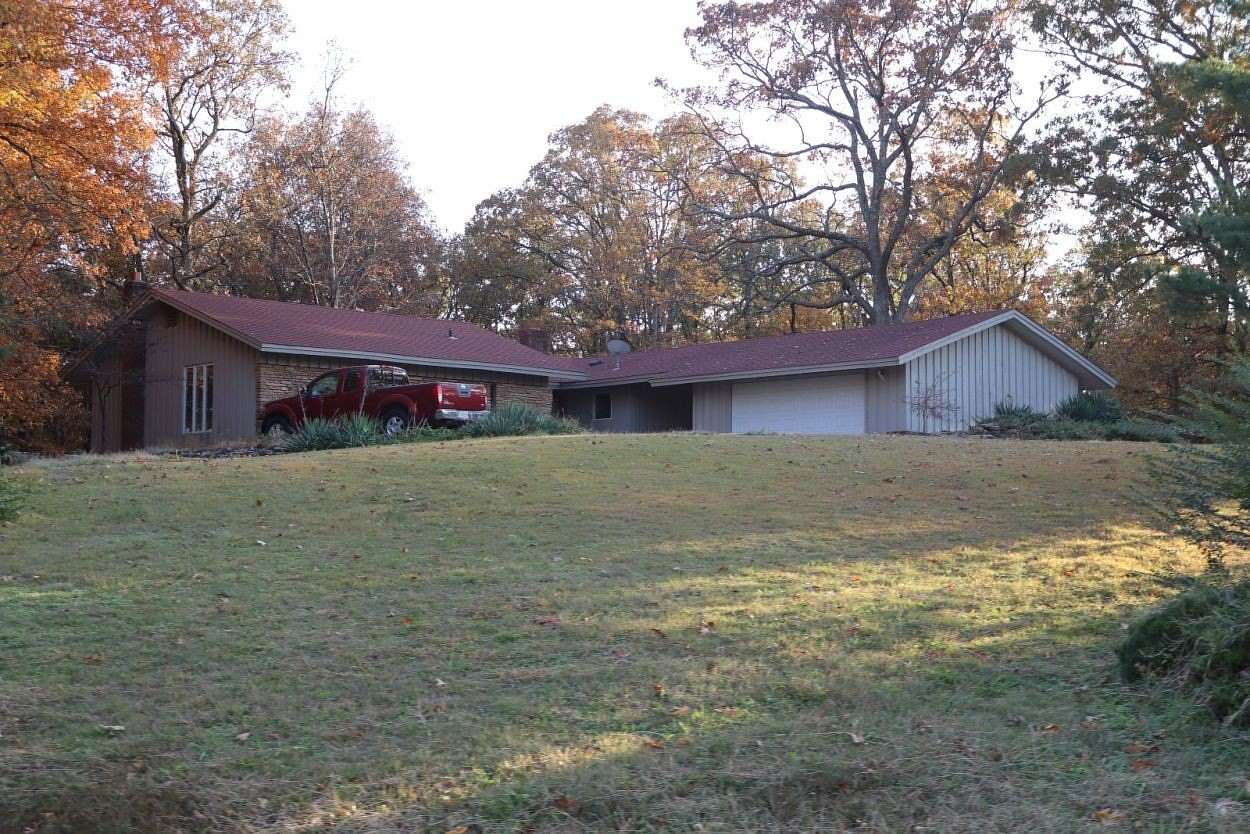 4.82 Acres of Residential Land with Home for Sale in Dexter, Missouri