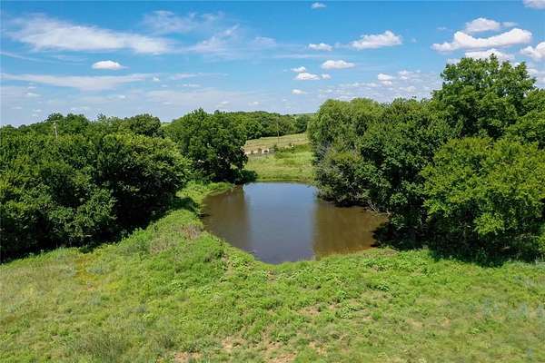 60.2 Acres of Agricultural Land for Sale in Nocona, Texas