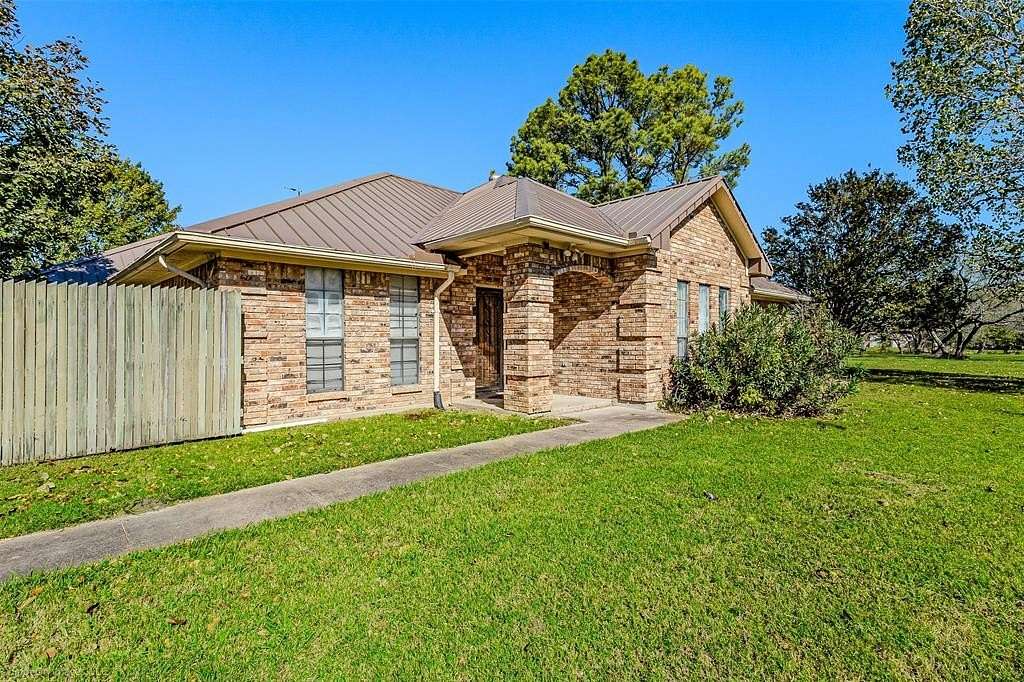 2 Acres of Residential Land with Home for Sale in Royse City, Texas