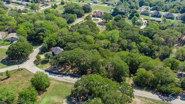 0.33 Acres of Residential Land for Sale in Gun Barrel City, Texas