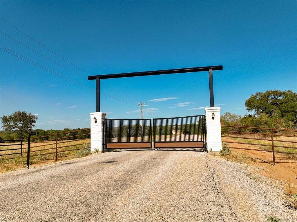 5.12 Acres of Residential Land for Sale in Santo, Texas