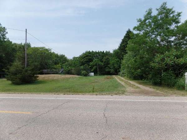 2.1 Acres of Residential Land for Sale in Fennville, Michigan