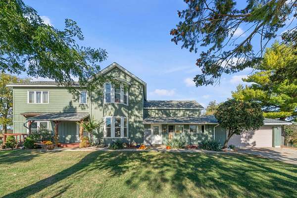 16.5 Acres of Land with Home for Sale in Newark, Illinois