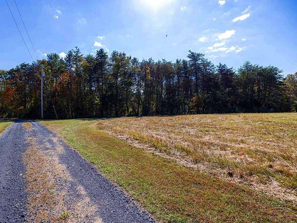 16.5 Acres of Land for Sale in Rileyville, Virginia