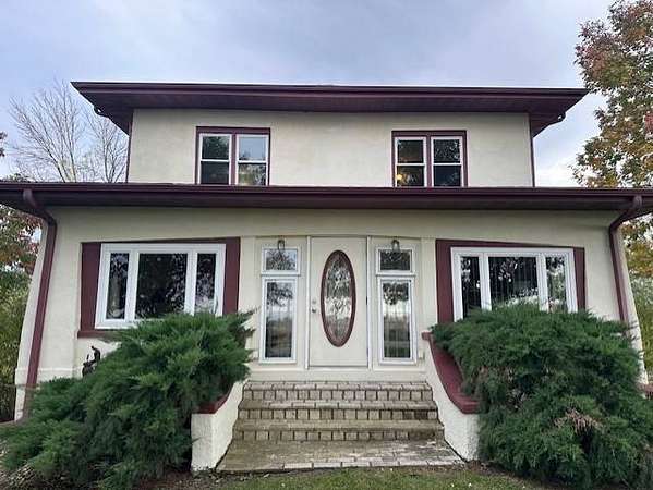 5.24 Acres of Residential Land with Home for Sale in Villisca, Iowa