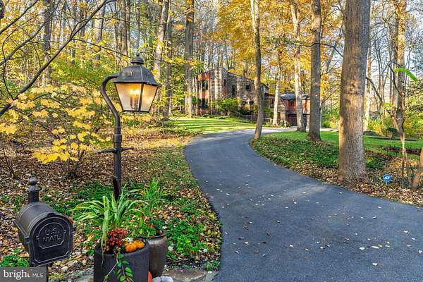 1.8 Acres of Residential Land with Home for Sale in Lebanon, Pennsylvania