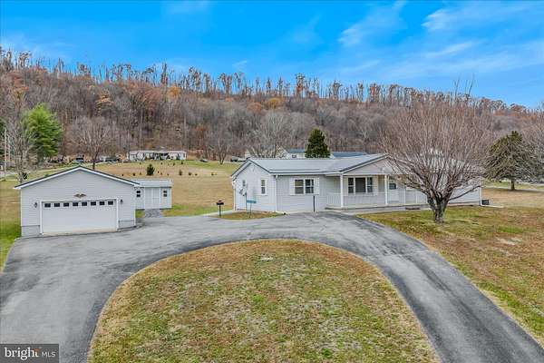 2.14 Acres of Residential Land with Home for Sale in Berkeley Springs, West Virginia