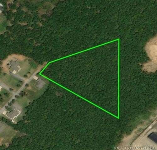 3.55 Acres of Residential Land for Sale in Poteau, Oklahoma