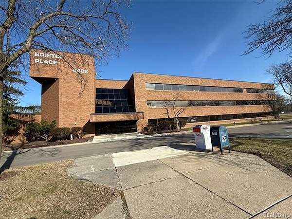 2.7 Acres of Improved Commercial Land for Sale in Flint, Michigan