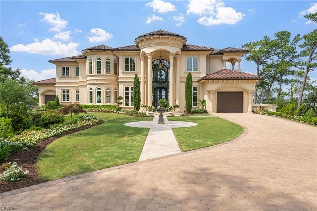 5.12 Acres of Residential Land with Home for Sale in Virginia Beach, Virginia