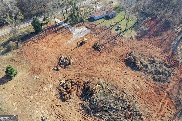 8.2 Acres of Improved Commercial Land for Sale in Newnan, Georgia