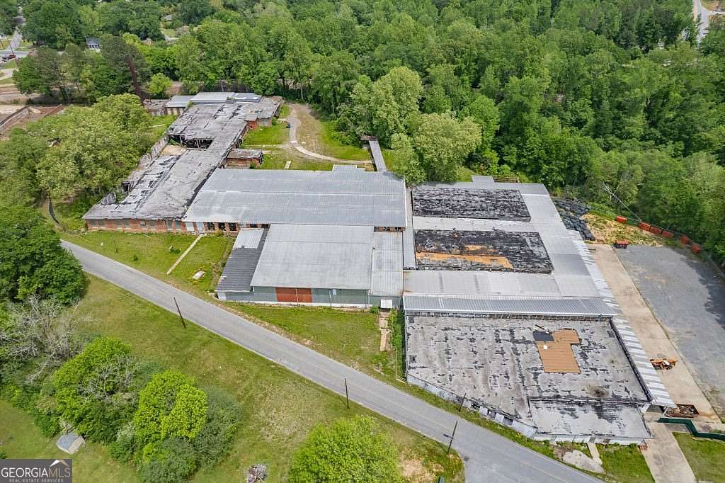 13.7 Acres of Mixed-Use Land for Sale in Newnan, Georgia