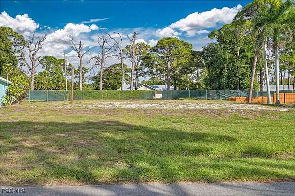 0.23 Acres of Land for Sale in Fort Myers, Florida