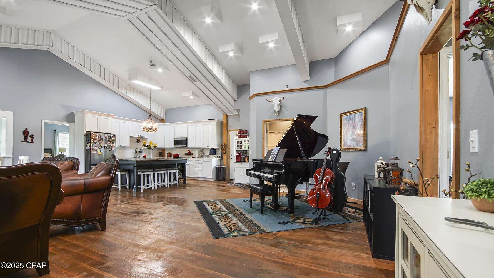 19.1 Acres of Land with Home for Sale in Clarksville, Florida