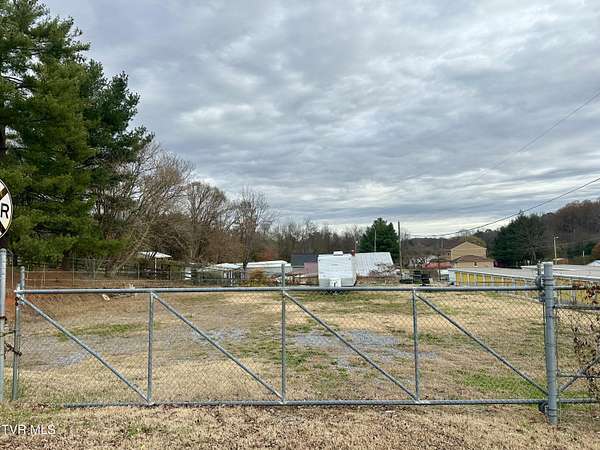 0.29 Acres of Commercial Land for Sale in Mount Carmel, Tennessee