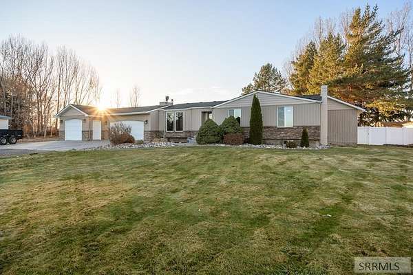 2 Acres of Residential Land with Home for Sale in Sugar City, Idaho