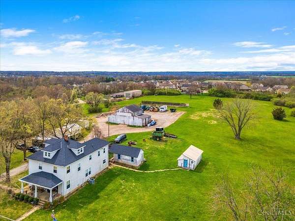 7.28 Acres of Residential Land with Home for Lease in Liberty Township, Ohio