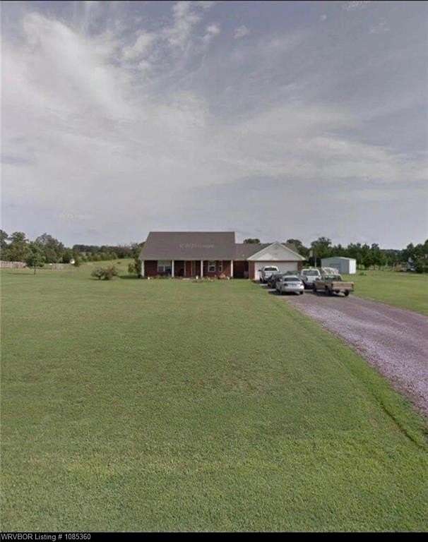 4.5 Acres of Residential Land with Home for Sale in Greenwood, Arkansas