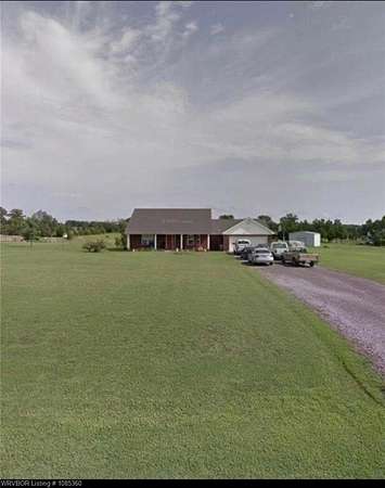 4.5 Acres of Residential Land with Home for Sale in Greenwood, Arkansas
