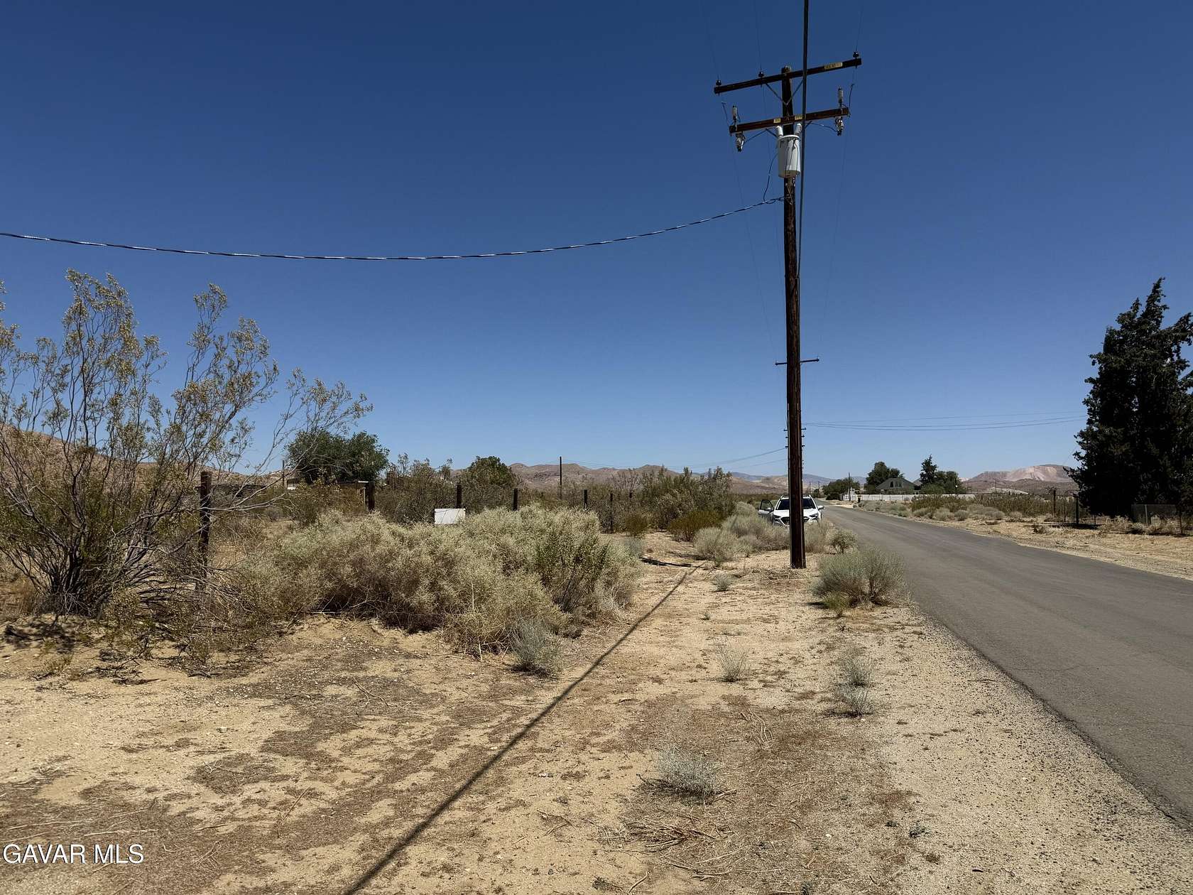 2.38 Acres of Residential Land for Sale in Rosamond, California
