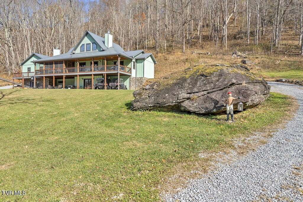 14.6 Acres of Land with Home for Sale in Roan Mountain, Tennessee