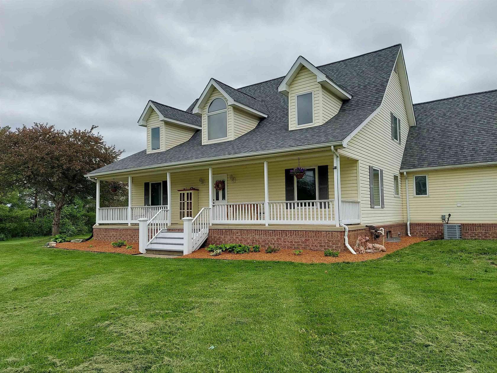 4.69 Acres of Residential Land with Home for Sale in Armada, Michigan